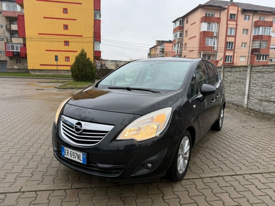 Vând Opel Meriva 2014