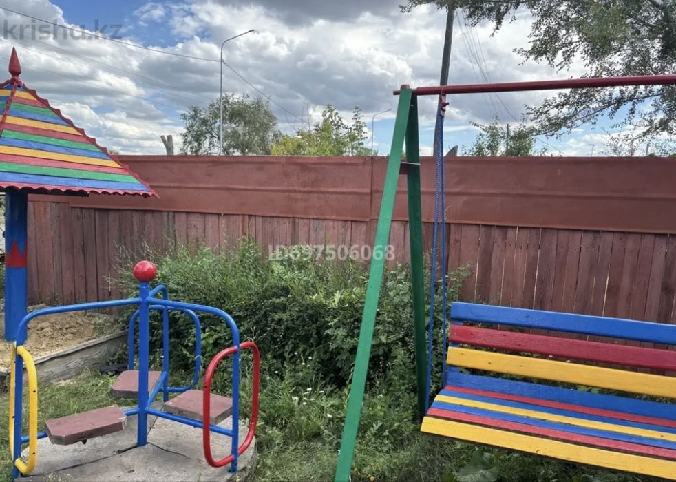 Продам дом в селе Енбек