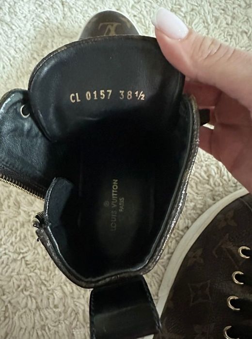 Маратонки Louis Vuitton