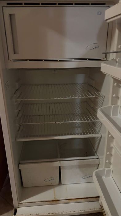 Холодильник б/у торг