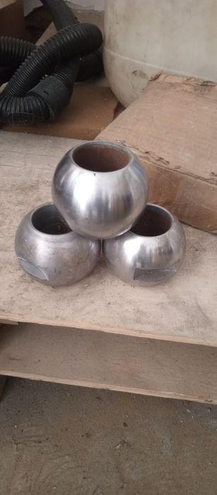 Продам шары на столбы