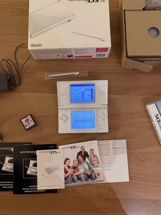 Nintendo DS Lite CIB, ca nou
