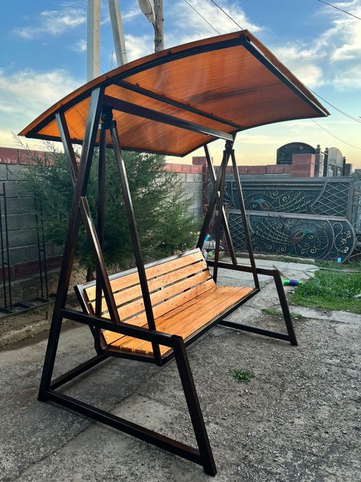 Качееля хоршего матриал