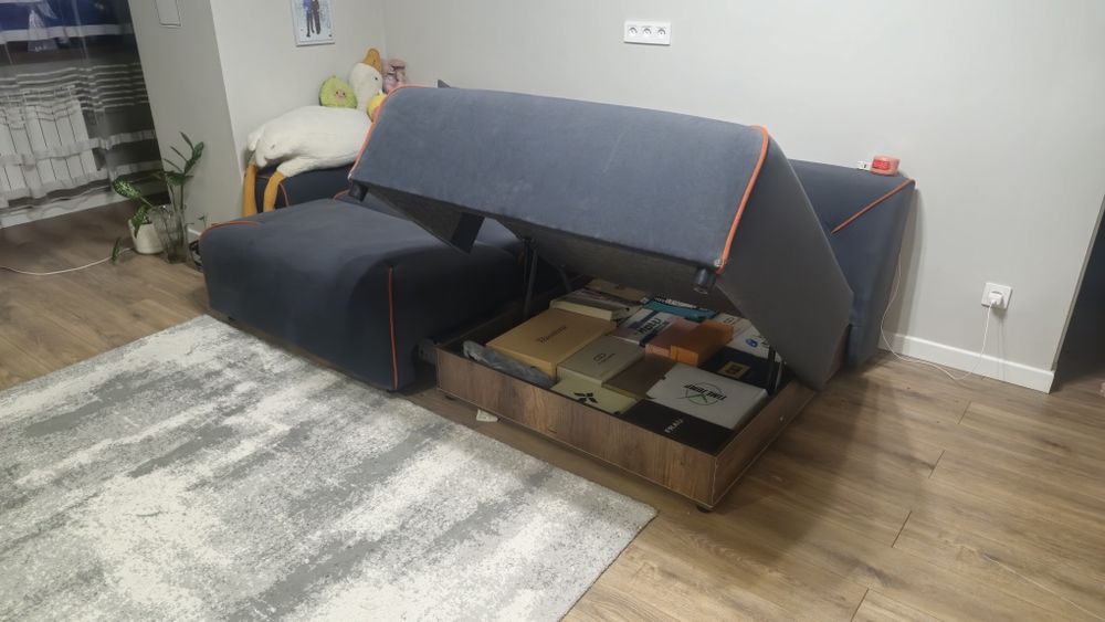 Продам диван раскладной