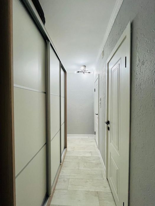 Продам 2х ком куартиру в 4 мкр