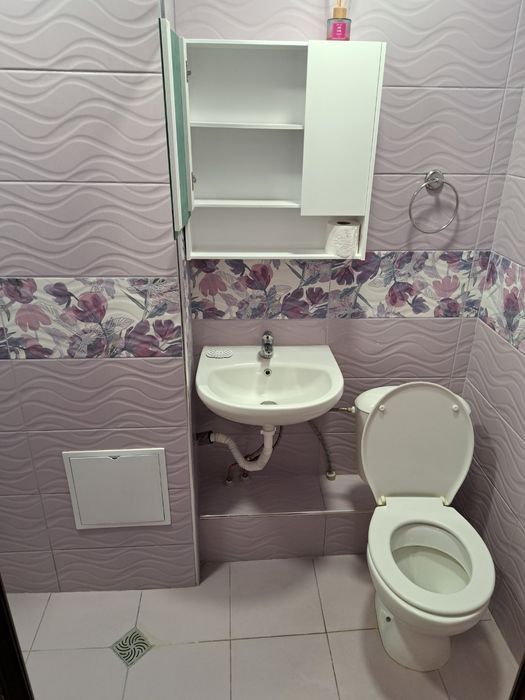 Дава се под наем Тристаен апартамент в Димитровград - 60 кв.м за 180 € - Снимка #2