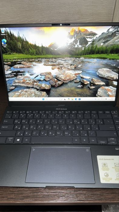 Ноутбук Asus UX5401E