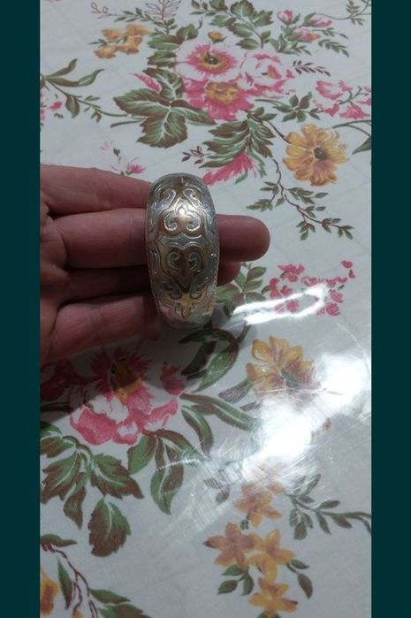 продам безык серебро