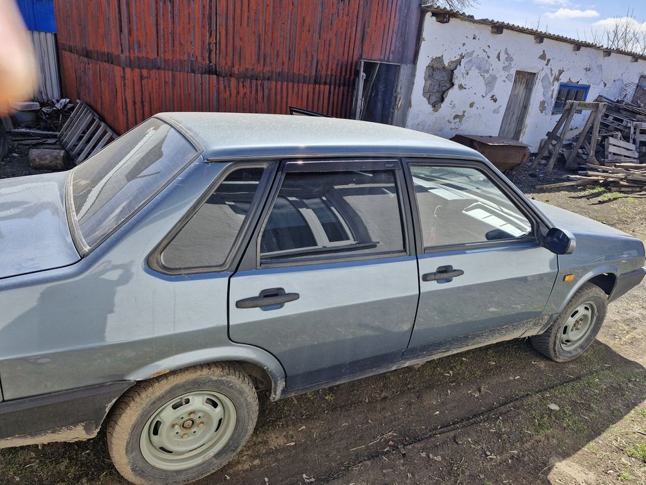продам ваз 21099