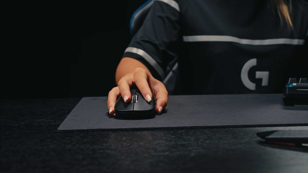 Logitech G PRO X SUPERLIGHT 2 SE LIGHTSPEED — Сверхлегкая игровая мышь