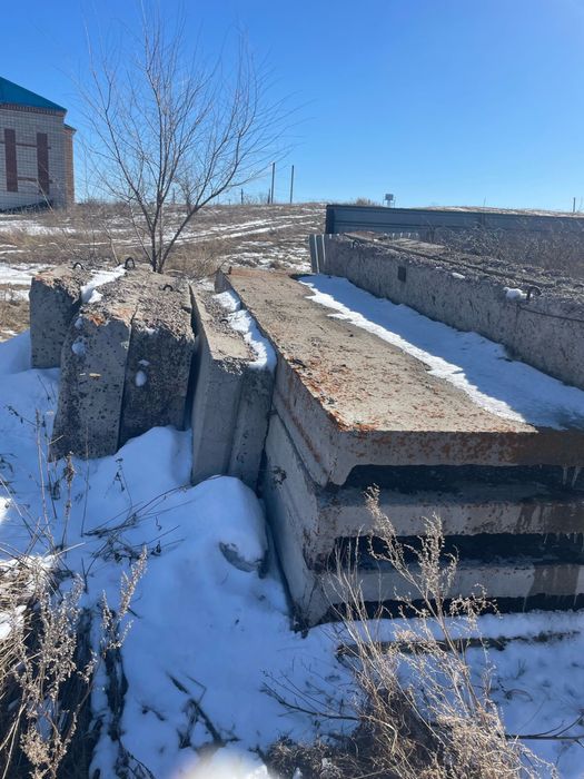 Продам плиты перекрытия строительные