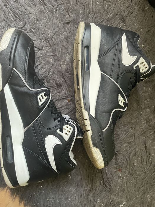 Vand Adidasi Nike Air Flight 89