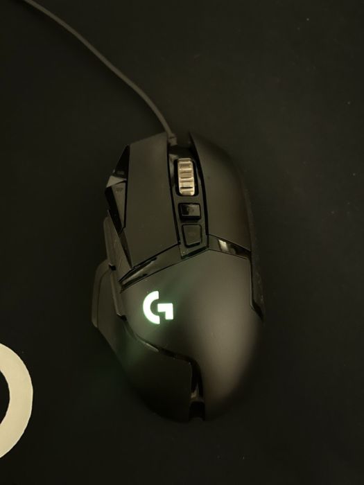 Продается мышь Logitech G502 Hero