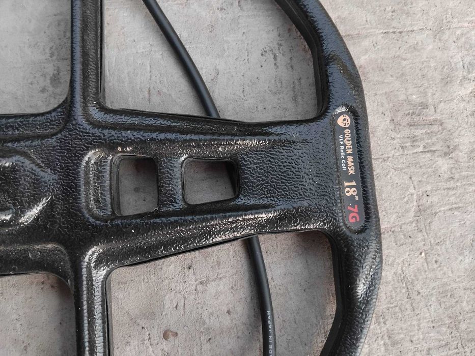 Продавам 18 инчова сонда за металотърсач "Golden mask 7"