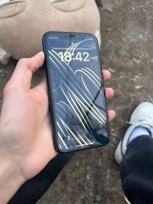 iPhone xr 128gb обмен