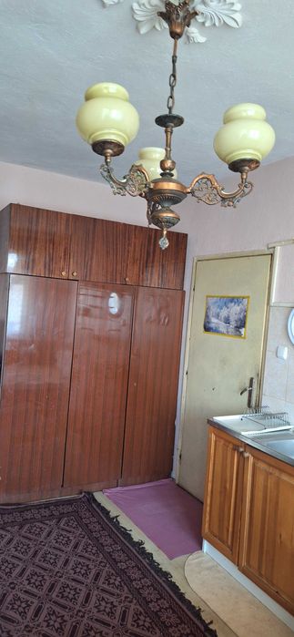 Стая от апартамент, гр В.Търново, кв. Бузлуджа.