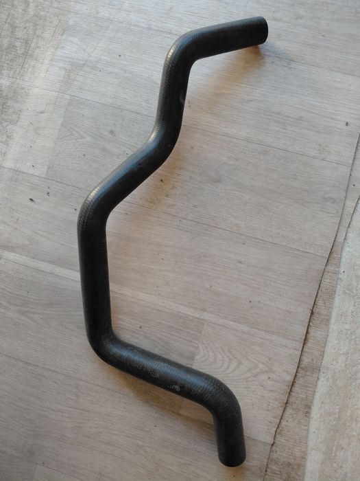 Патрубок на гранта новый.