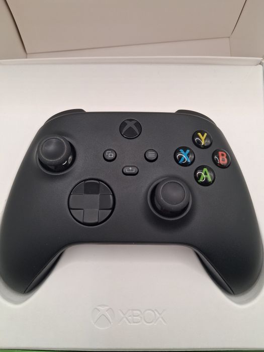 Controller Wireless Xbox Series X/S / PC Microsoft Original Negru cu cablu USB-C în cutie