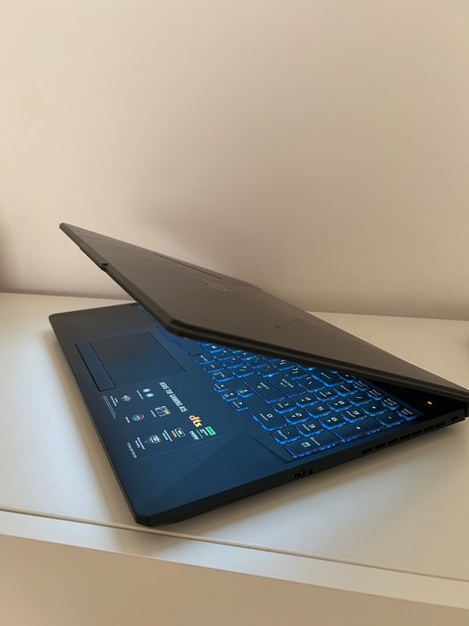 Laptop gaming Asus Tuf A15  FA506N AMD Ryzen 7 , 16Gb DDR 5, ssd 512 m2 video Nvidia RTX 2050 de 4 gb