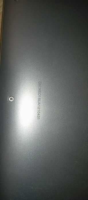 Прлдам ноутбук для учебы и для игр чистенько