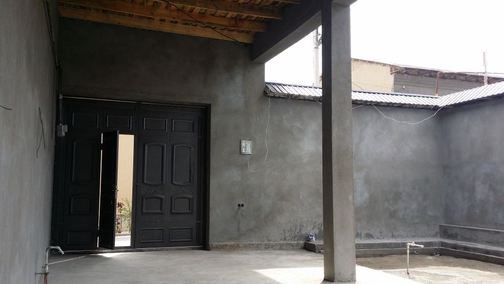 Продается новый  дом участок от поста Учкахромон 3 км  Мах Рахборобод