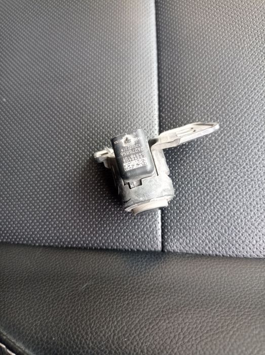 Продаются два датчика парковки