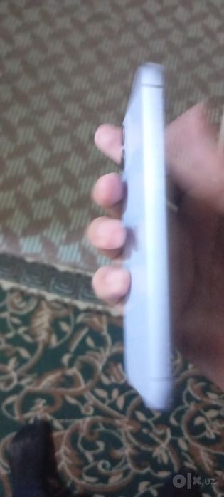 Iphone 11  zor ekran oʻziniki 89 yonks