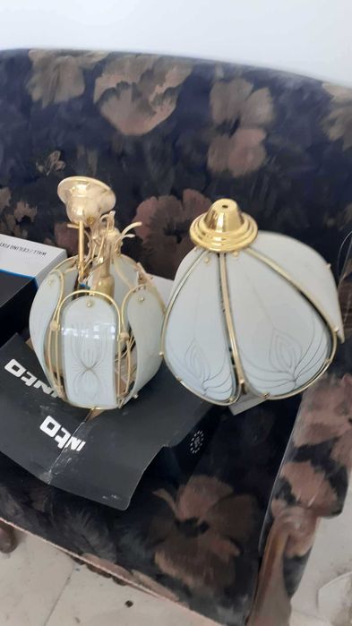 Красиви абажури   матирано стъкло метал