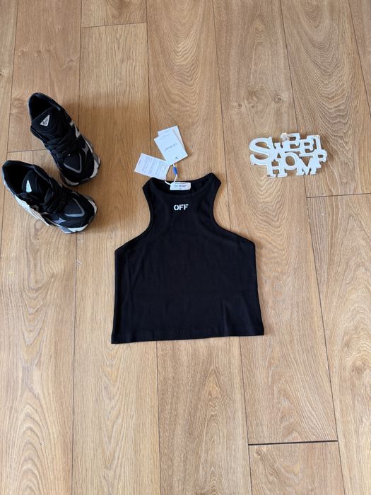 Суперефектен топ рипс Off white