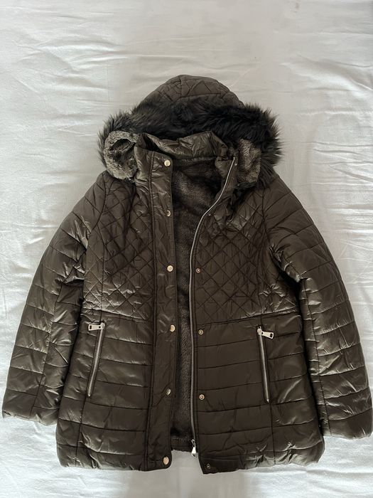 Дамско зимно яке с качулка – кафяво