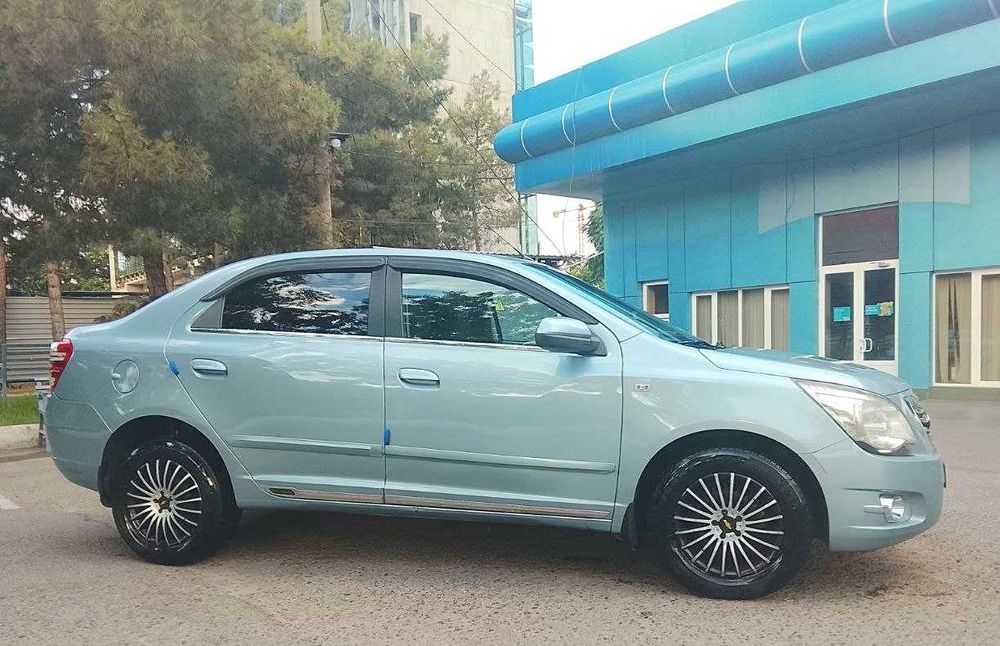 Продается Ravon Cobalt