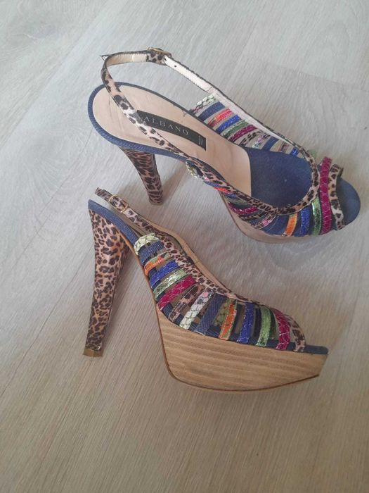 продам женскую обувь