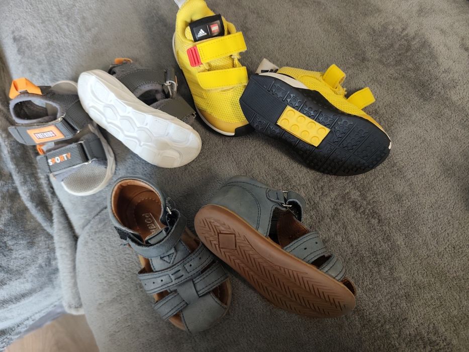 Лот Обувки за момче Адидас Лего