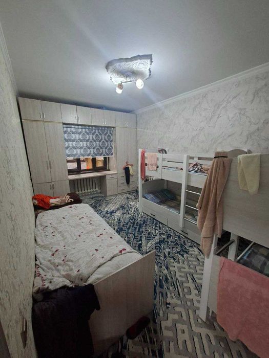 Юнусабад 16 кв 4-хона Срочно сотилади Метро Туркистон 400м.