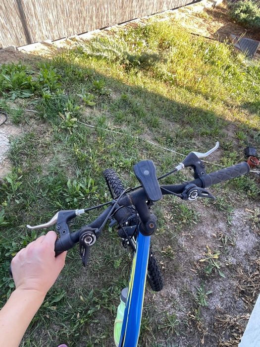 Bicicleta montbike dual suspensie ca si noua
