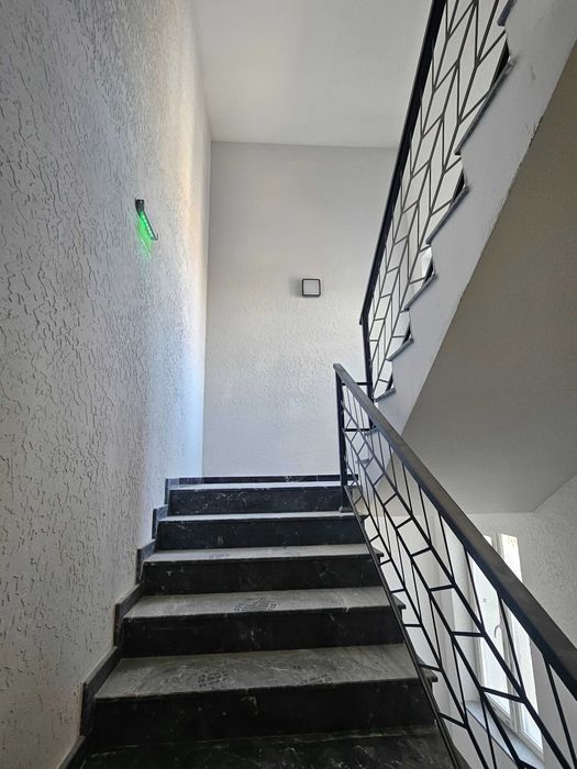 Продава се Двустаен апартамент в Пловдив, Остромила - 84 кв.м за 1393 €/кв.м - Снимка #10