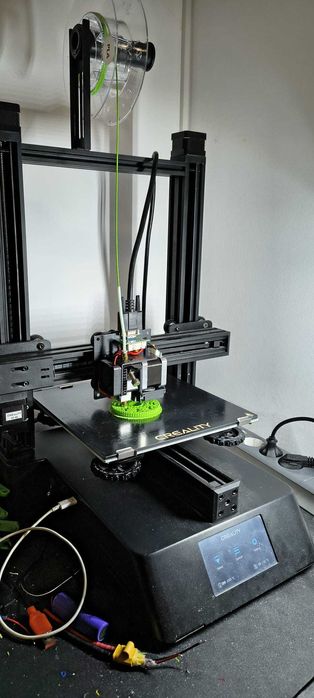 Vand imprimanta 3D Creality CP-01 3-in-1: imprimanta 3D, laser engraver si freza CNC