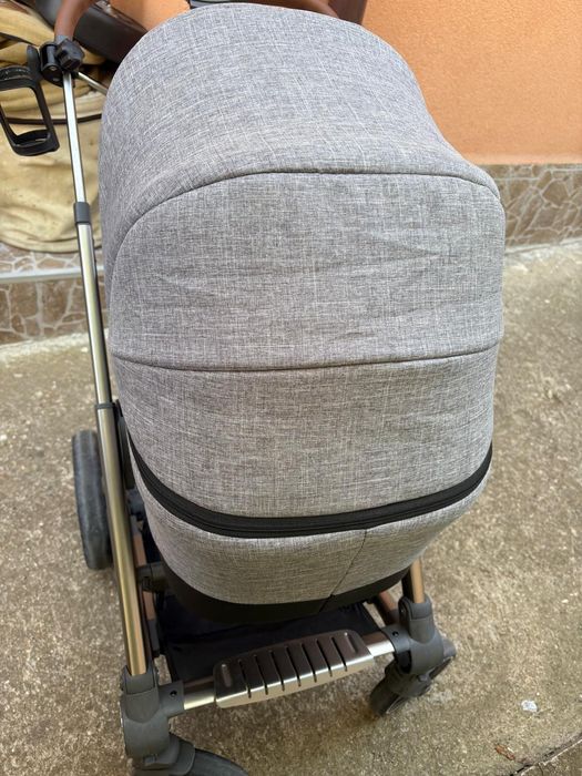 Комбинирана бебешка количка