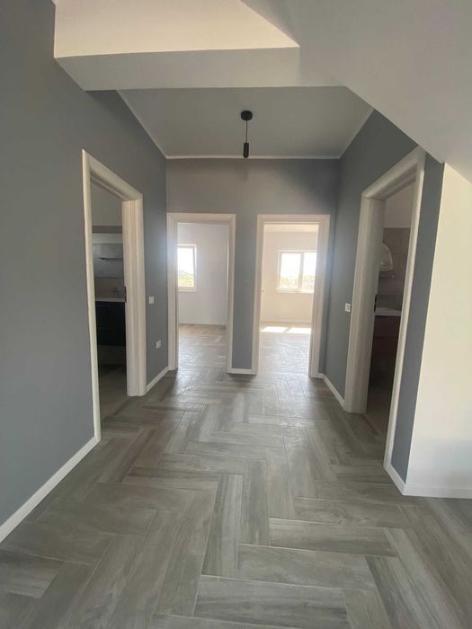 Casa individuala, curte proprie, zona linistita