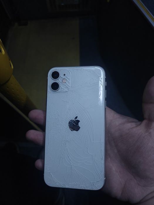iPhone 11 Sim-Esim
