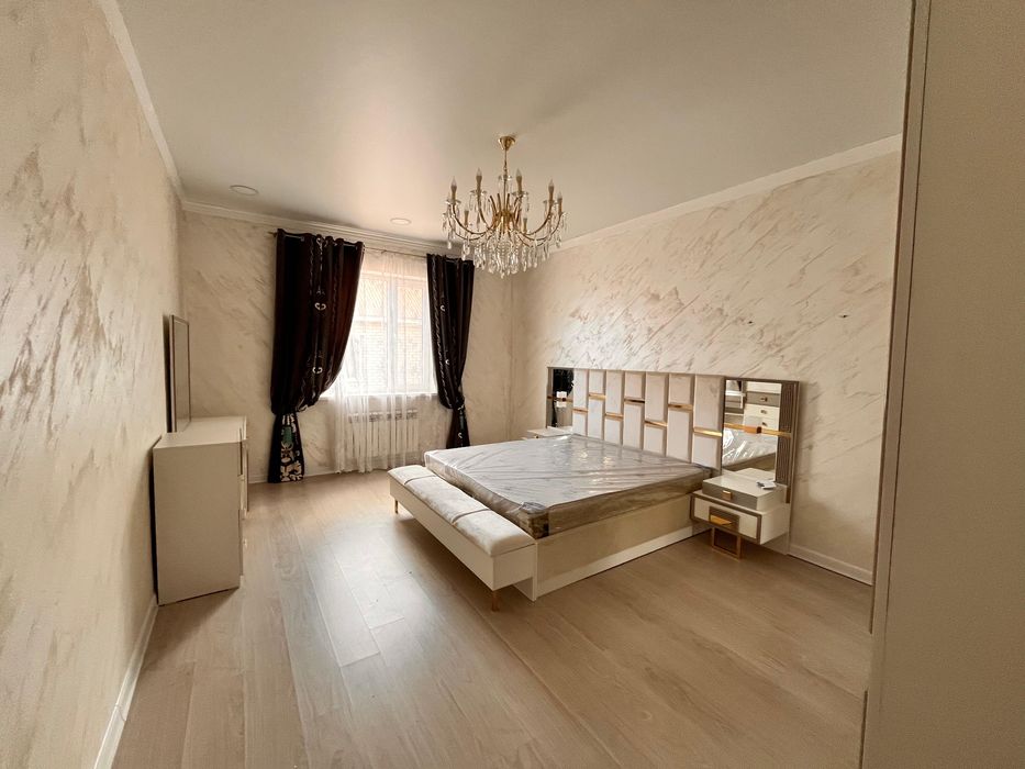 Срочно продам спальный гарнитур Турецкий