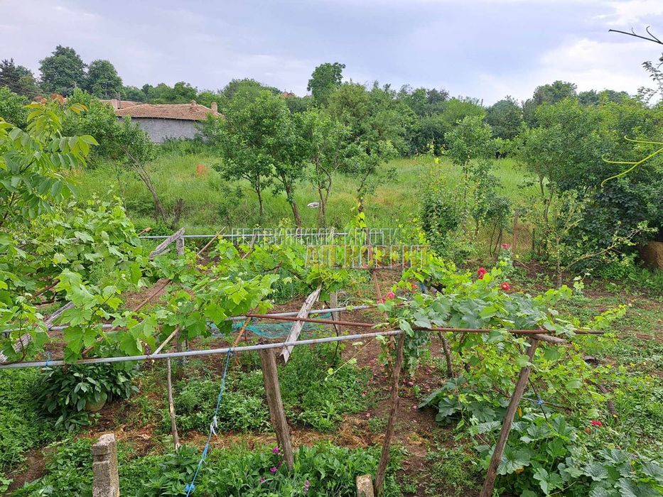 Продава се Къща в с. Стефан Караджа, Област Варна - 157 кв.м за 98 €/кв.м - Снимка #6