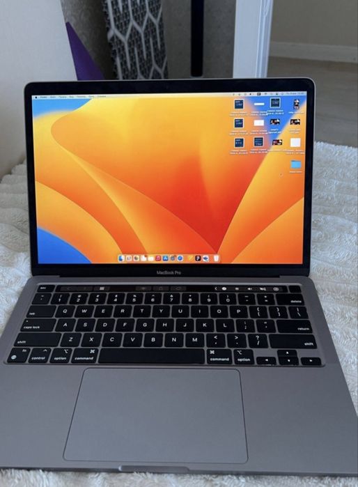 MacBook 13 pro 256g