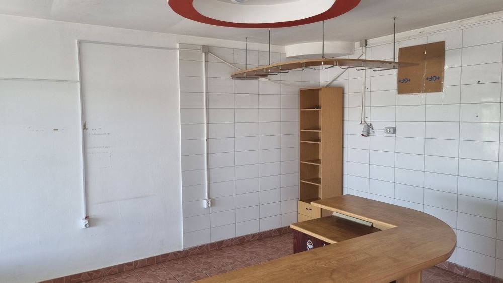 Spatiu Comercial de inchiriat Magazin ,Fast fod.