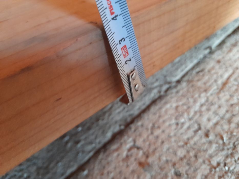 Vând usă lemn brad