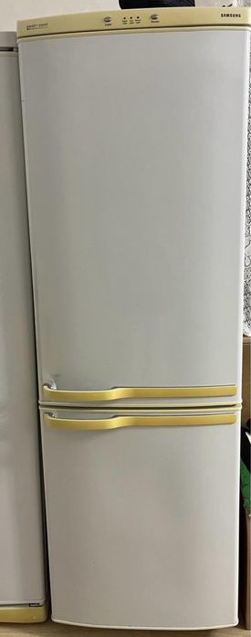 Холодильник самсунг