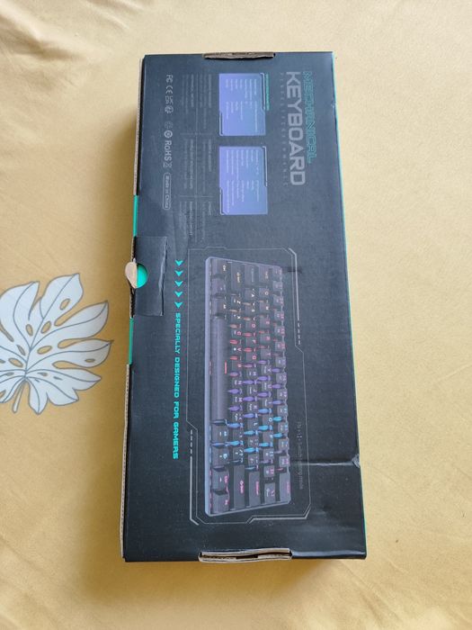 Игровая клавиатура с подсветкой