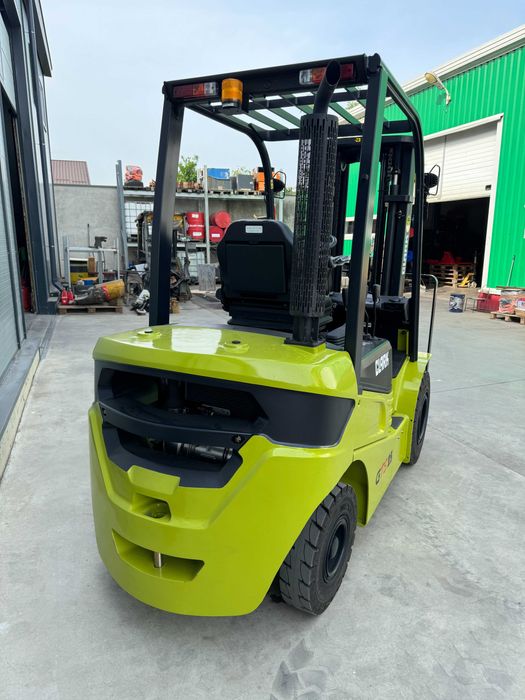 Stivuitor NOU CLARK GTS25 2,5t Diesel GPL Garantie 5 ani din STOC