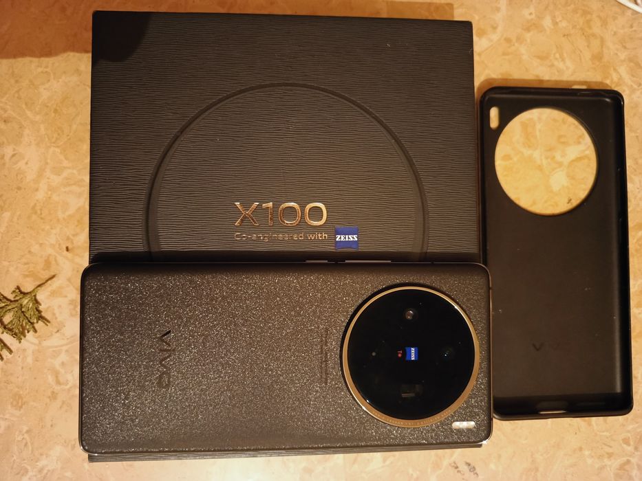 VIVO X 100. 512ГБ ОЗУ16+16