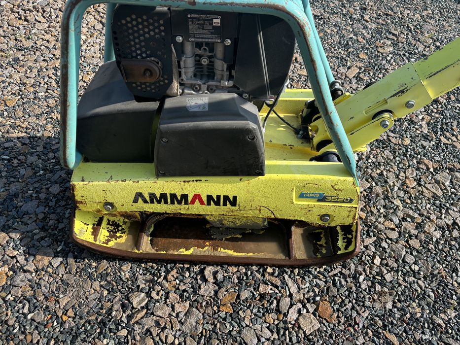 Placa compactoare ammann 300 kg wacker bomag
